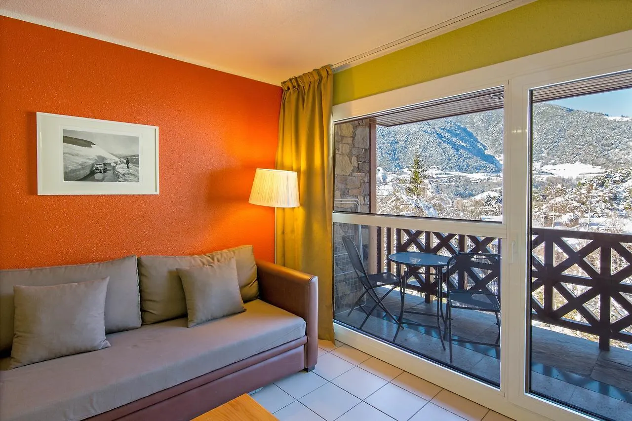 Apartaments Giberga La Massana 0*,