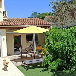 maisonette-calme-avec-jardinet.fr-provencehotel.com/