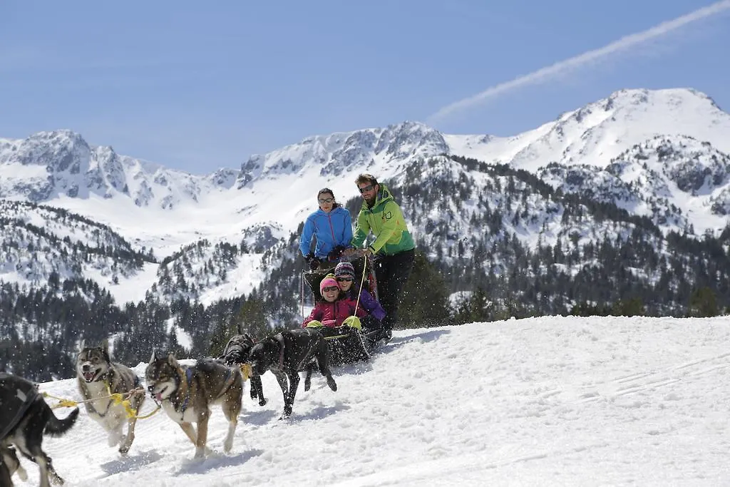 Apartaments Giberga La Massana 0*,